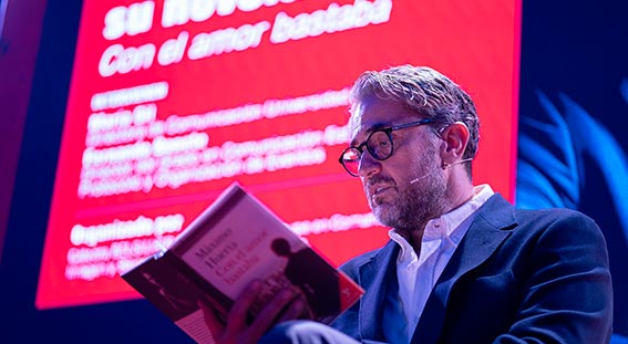 Encuentro con Máximo Huerta